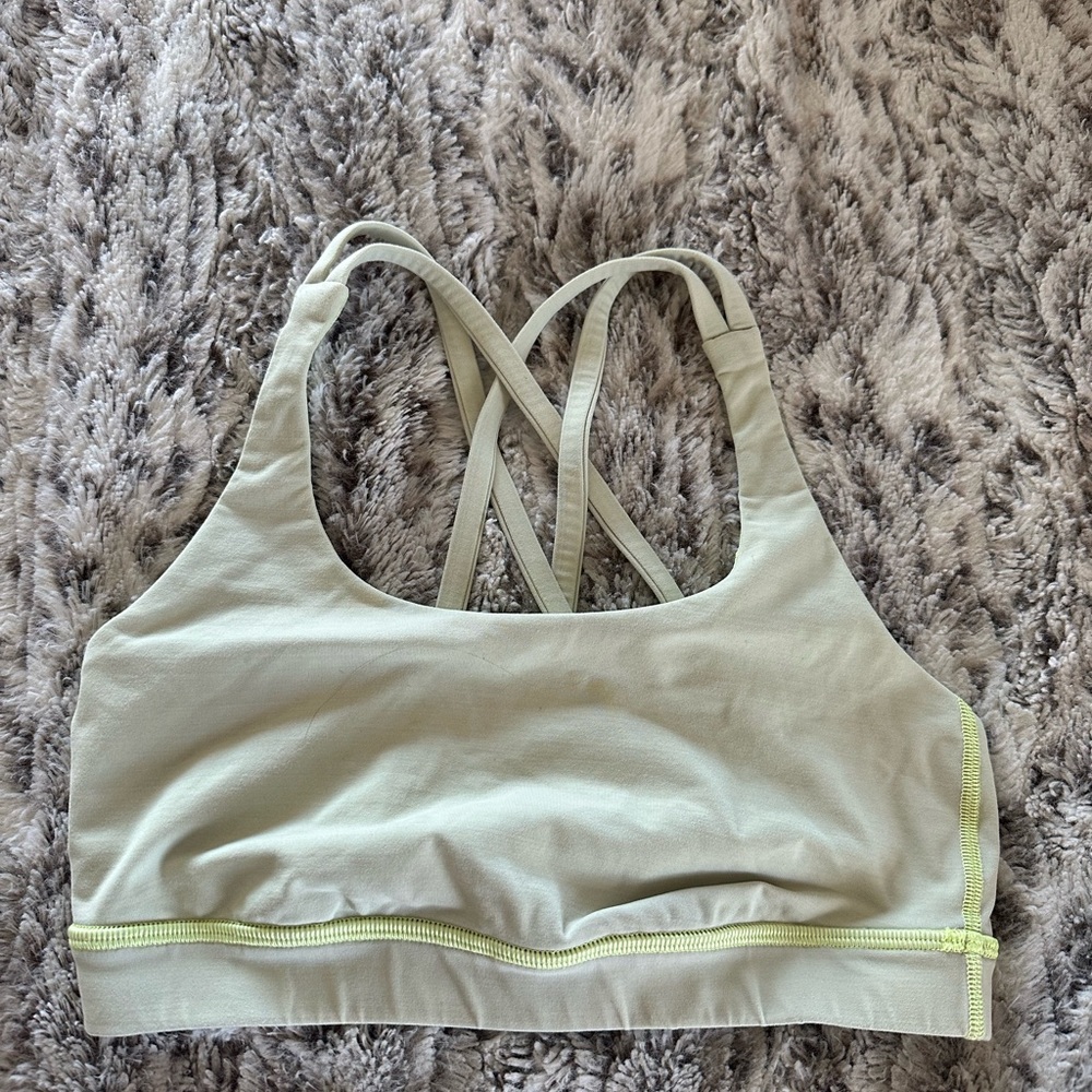 Lululemon Energy sports bra size 4